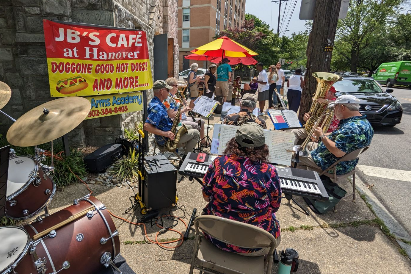 JBs Cafe and hot dog cart, with guest performers The Ramblers